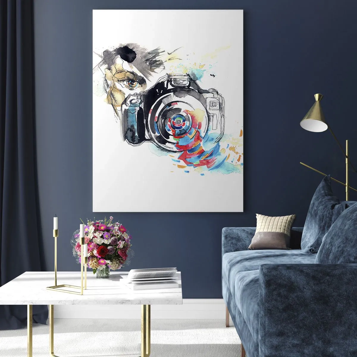 Glasbild - Bild auf glas - Kamera mit abstrakten bunten Elementen - 50x70cm - Im Auge der Linse - Moderne Wanddekoration für Wohnzimmer und Schlafzimmer ARTTOR