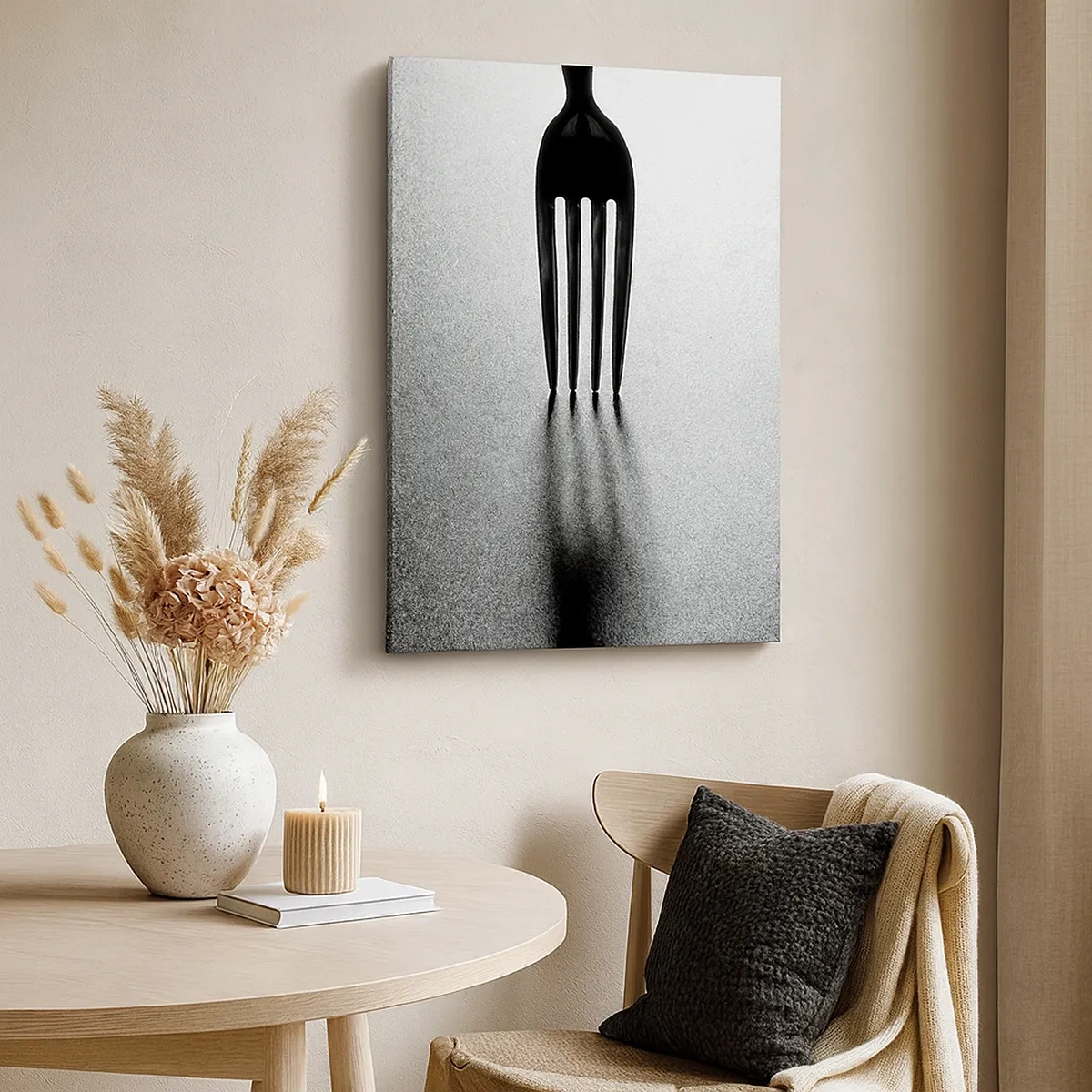 Bild auf Leinwand - Leinwandbild - Eine minimalistische Interpretation einer Gabel in Schwarzweiß mit Schattenspiel. - 50x70cm - Licht und Schatten - Moderne Wanddekoration für Wohnzimmer und Schlafzimmer ARTTOR