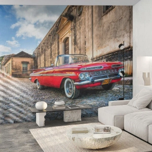 Fototapete Premium Sand - Rotes klassisches Cabrio auf einer gepflasterten Straße - 100x70cm - Kubanische Emotionen - Moderne Wanddekoration für Wohnzimmer und Schlafzimmer ARTTOR