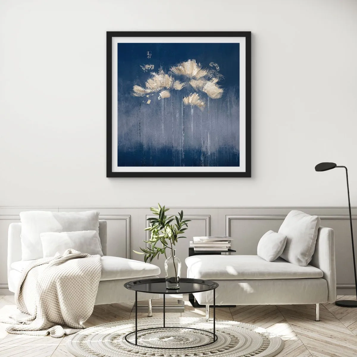 Poster in einem schwarzem Rahmen - Wie Blütenblätter im Wind - 60x60 cm