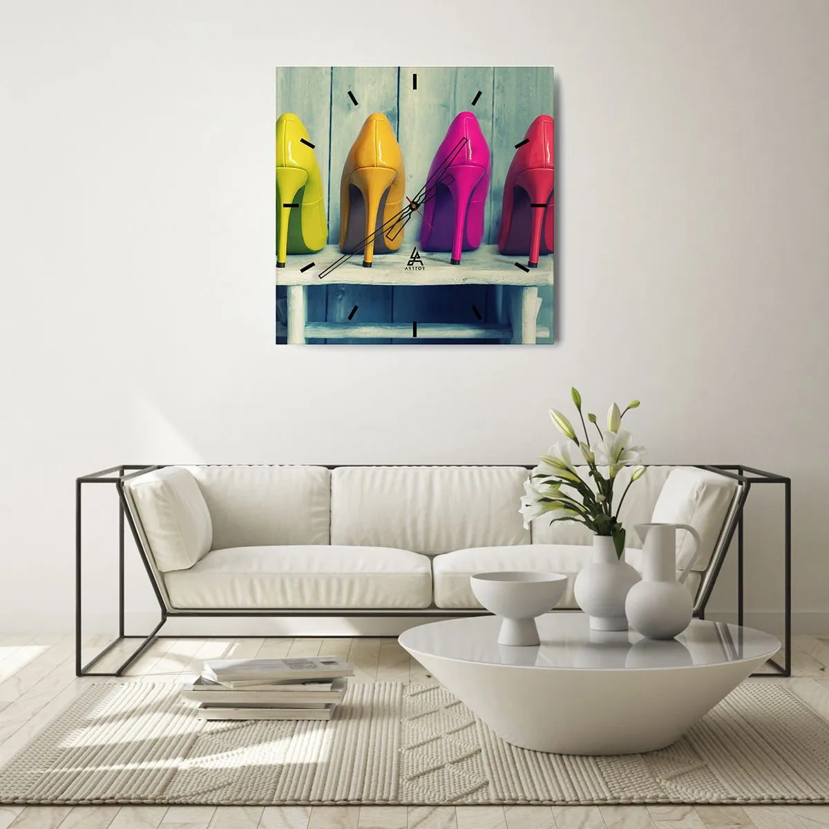 Wanduhr - Glasuhr - Bunte High Heels vor einer Holzwand - 30x30cm - Spazierengehen auf dem Regenbogen - Moderne Wanddekoration für Wohnzimmer und Schlafzimmer ARTTOR