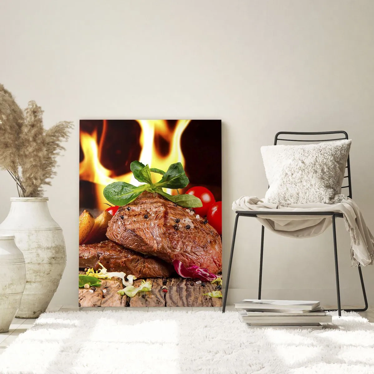 Glasbild - Bild auf glas - Gegrilltes Steak mit Gemüse vor dem Hintergrund der Flammen - 50x70cm - Von Hitze gezaubert - Moderne Wanddekoration für Wohnzimmer und Schlafzimmer ARTTOR
