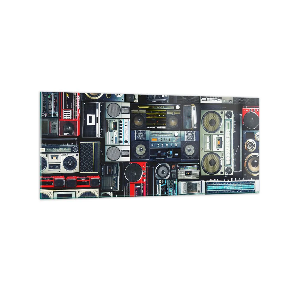 Glasbild - Bild auf glas - Eine Collage aus Retro-Tonbandgeräten und Vintage-Lautsprechern. - 120x50cm - Sehnsucht nach den 1980er Jahren - Moderne Wanddekoration für Wohnzimmer und Schlafzimmer ARTTOR
