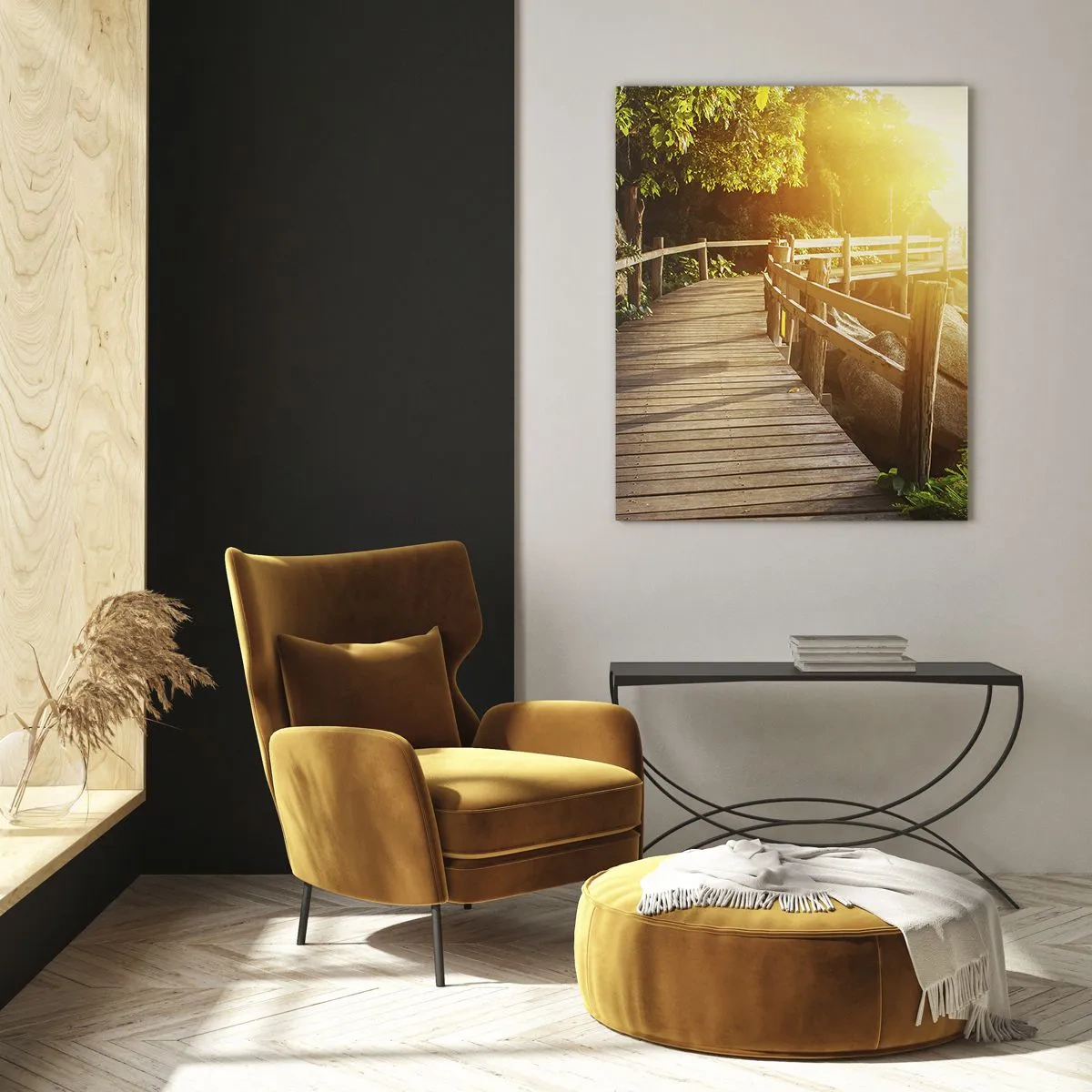 Glasbild - Bild auf glas - Eine Holzbrücke im Grünen, die in den Sonnenstrahlen zum Meer führt - 80x120cm - Noch eine Wendung, ein weiteres Wunder - Moderne Wanddekoration für Wohnzimmer und Schlafzimmer ARTTOR