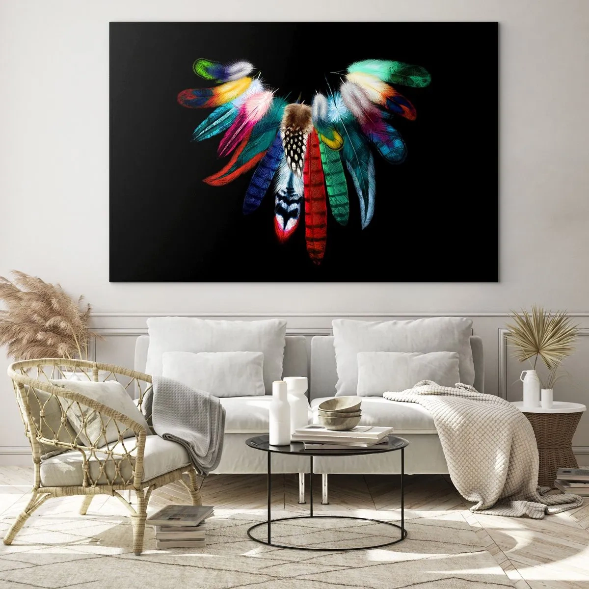 Glasbild - Bild auf glas - Bunte Federn in Flügeln angeordnet auf schwarzem Hintergrund - 70x50cm - Indische Halskette - Moderne Wanddekoration für Wohnzimmer und Schlafzimmer ARTTOR