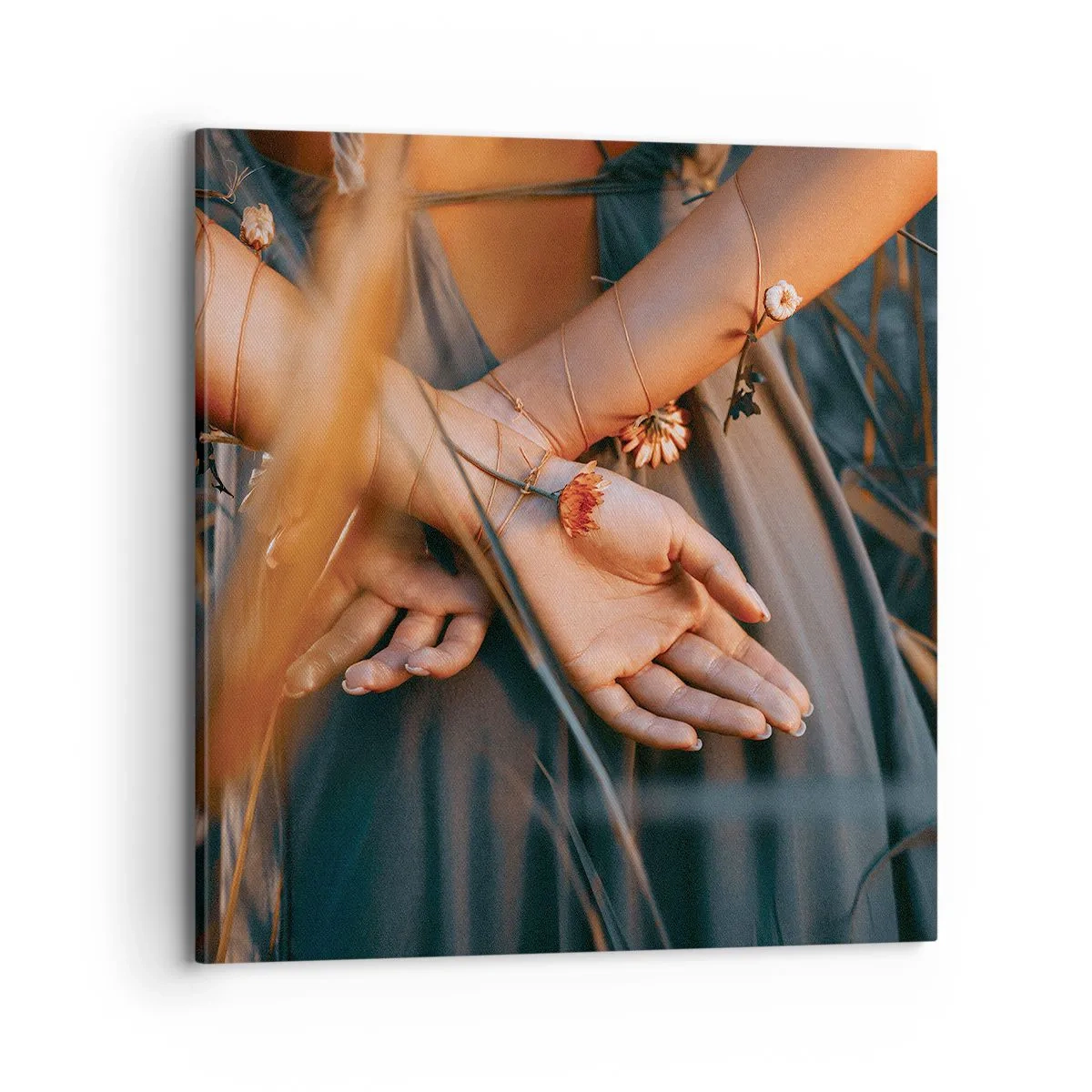 Bild auf Leinwand - Leinwandbild - Verbunden mit der Natur - 70x70 cm