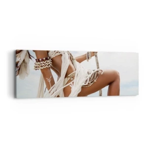 Bild auf Leinwand - Leinwandbild - Eine Priesterin der Sonne - 90x30 cm