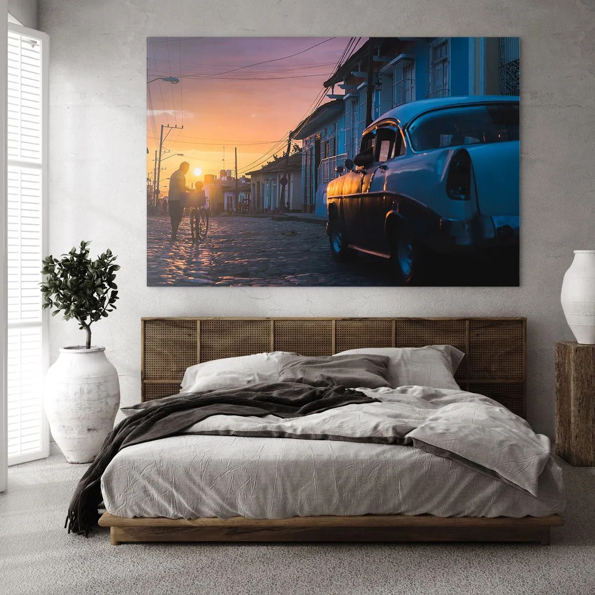 Glasbild - Bild auf glas - Stimmungsvolle Straße mit einem Oldtimer bei Sonnenuntergang - 100x70cm - Hier vergeht die Zeit - Moderne Wanddekoration für Wohnzimmer und Schlafzimmer ARTTOR