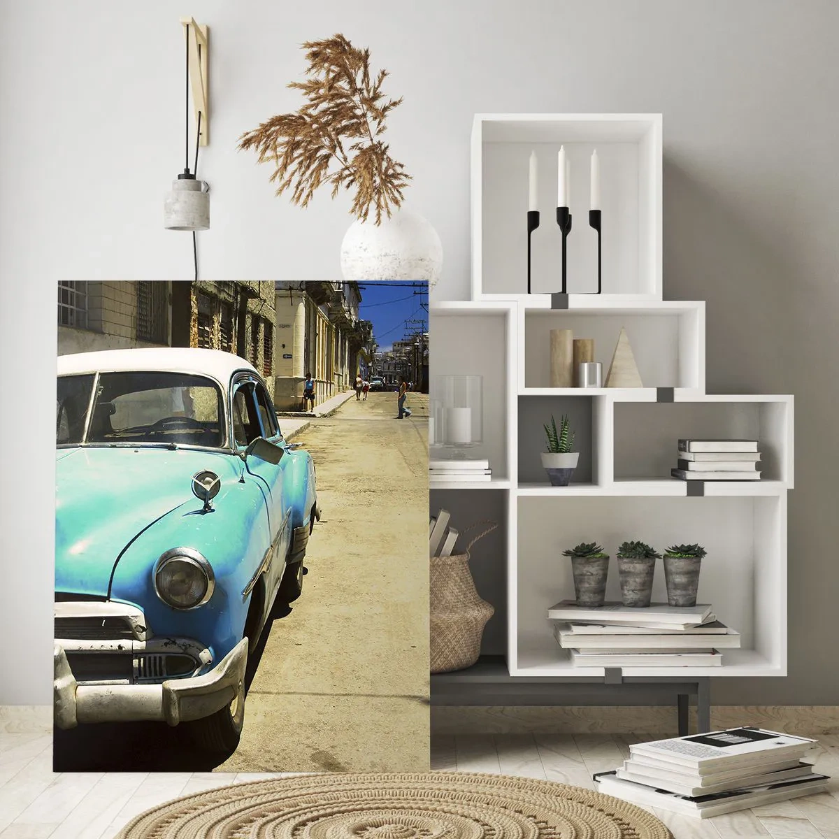 Glasbild - Bild auf glas - Blaues Oldtimer auf der Straße in der Sonne - 50x70cm - Evviva Kuba! - Moderne Wanddekoration für Wohnzimmer und Schlafzimmer ARTTOR