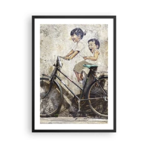 Poster in einem schwarzem Rahmen - Ein Street-Art-Wandbild von Kindern auf einem Fahrrad - 50x70cm - Richtig oder falsch? - Moderne Wanddekoration für Wohnzimmer und Schlafzimmer ARTTOR