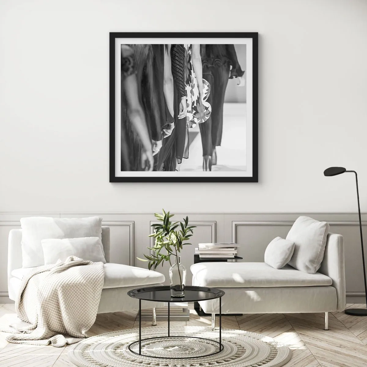 Poster in einem schwarzem Rahmen - Eine stilvolle Parade - 30x30 cm