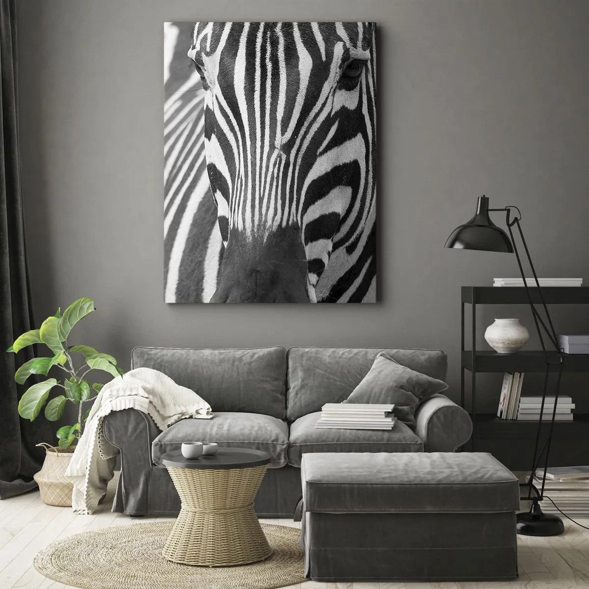 Bild auf Leinwand - Leinwandbild - Eine Schwarz-Weiß-Nahaufnahme eines Zebras mit seinen charakteristischen Streifen. - 70x100cm - Die Welt ist schwarz und weiß - Moderne Wanddekoration für Wohnzimmer und Schlafzimmer ARTTOR