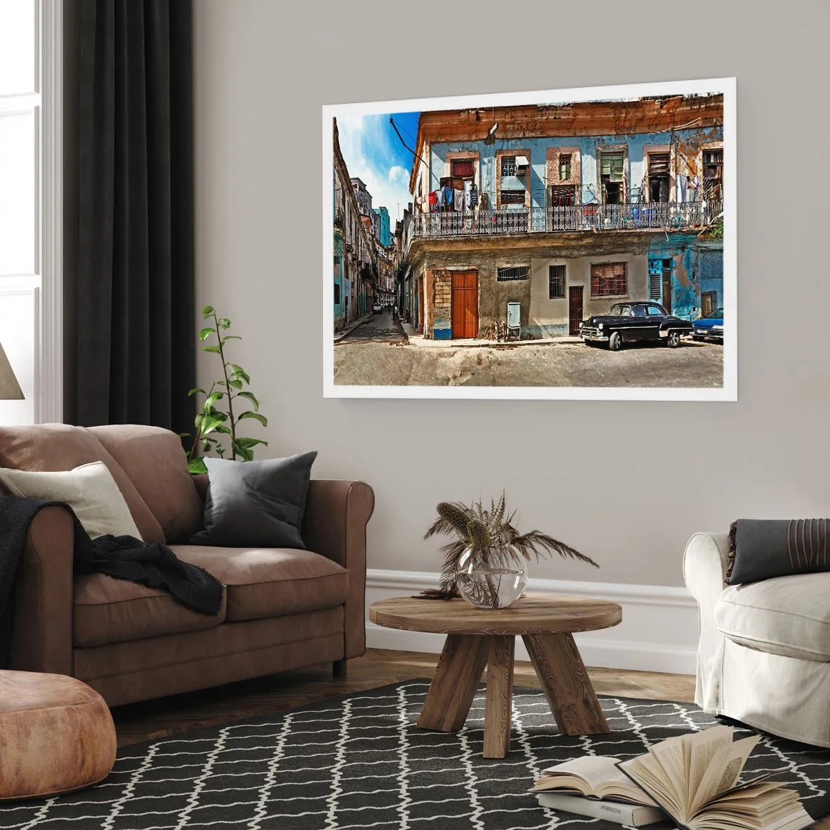 Poster - Bunte Mietshäuser und ein Oldtimer im Stadtbild - 100x70cm - Havanna-Stimmung - Moderne Wanddekoration für Wohnzimmer und Schlafzimmer ARTTOR