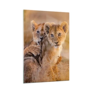 Glasbild - Bild auf glas - Zwei junge Löwenbabys in einer natürlichen Savanne - 50x70cm - Bitte nicht stören! Wir haben Spaß - Moderne Wanddekoration für Wohnzimmer und Schlafzimmer ARTTOR