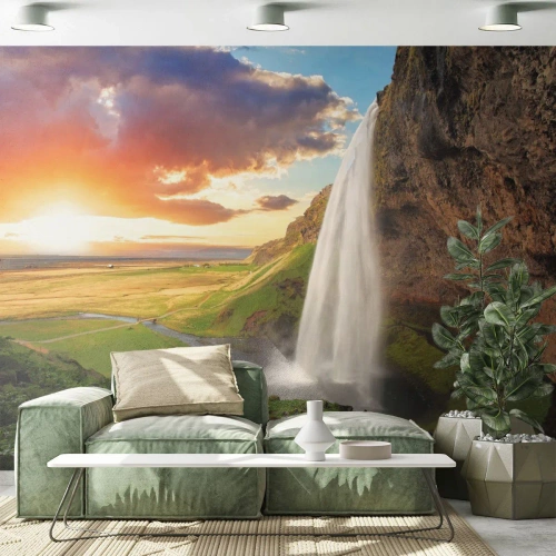 Fototapete Premium Sand - Die Fülle des isländischen Sommers - Landschaft, Wasserfall, Island - 450x315 cm