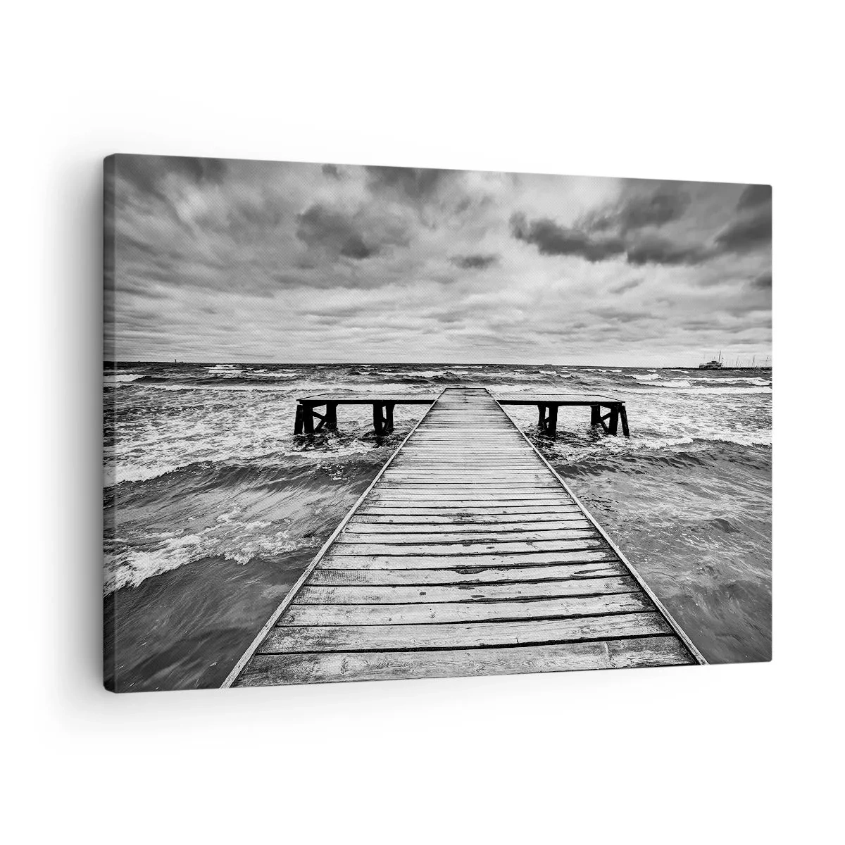 Bild auf Leinwand - Leinwandbild - Eine Schwarz-Weiß-Ansicht eines Holzstegs über einer stürmischen See. - 70x50cm - Ich warte darauf, dass der Wind wegjagt... - Moderne Wanddekoration für Wohnzimmer und Schlafzimmer ARTTOR