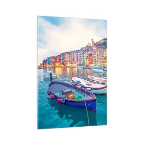 Glasbild - Bild auf glas - Eine bunte Stadt am Wasser mit Booten im Hafen - 70x100cm - Bunter Abend im Hafen - Moderne Wanddekoration für Wohnzimmer und Schlafzimmer ARTTOR