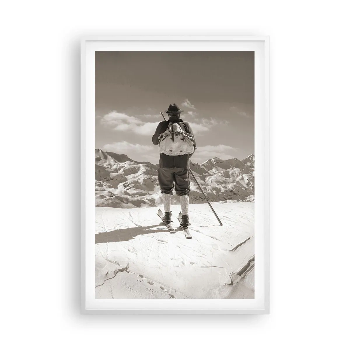 Poster in einem weißen Rahmen - Und die Berge bleiben unverändert - 61x91 cm