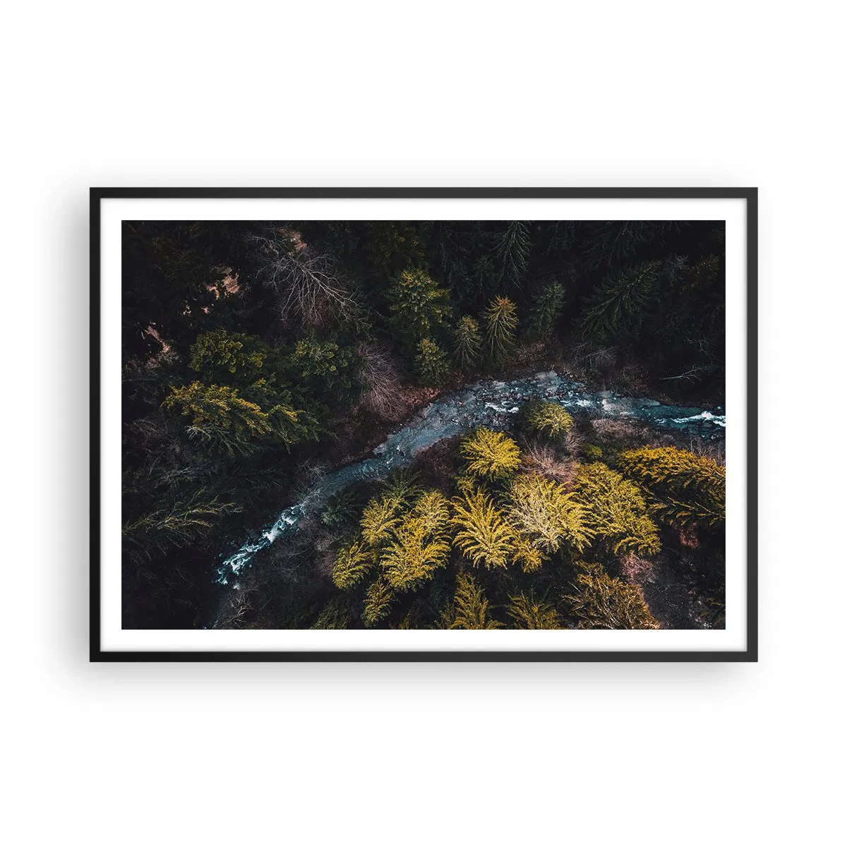 Poster in einem schwarzem Rahmen - Ein Blick von oben auf einen Wald mit einem gewundenen Fluss - 100x70cm - Schnell und immer schneller - Moderne Wanddekoration für Wohnzimmer und Schlafzimmer ARTTOR