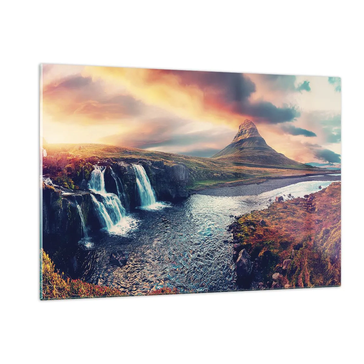 Glasbild - Bild auf glas - Wasserfall und Berg bei Sonnenuntergang in der isländischen Landschaft - 120x80cm - In der Majestät der Natur - Moderne Wanddekoration für Wohnzimmer und Schlafzimmer ARTTOR