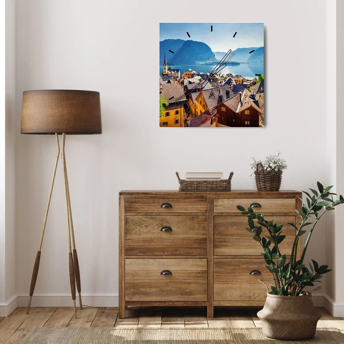 Wanduhr - Glasuhr - Ein malerisches Dorf an einem See, umgeben von Bergen an einem sonnigen Tag - 30x30cm - Es könnte nicht malerischer sein - Moderne Wanddekoration für Wohnzimmer und Schlafzimmer ARTTOR