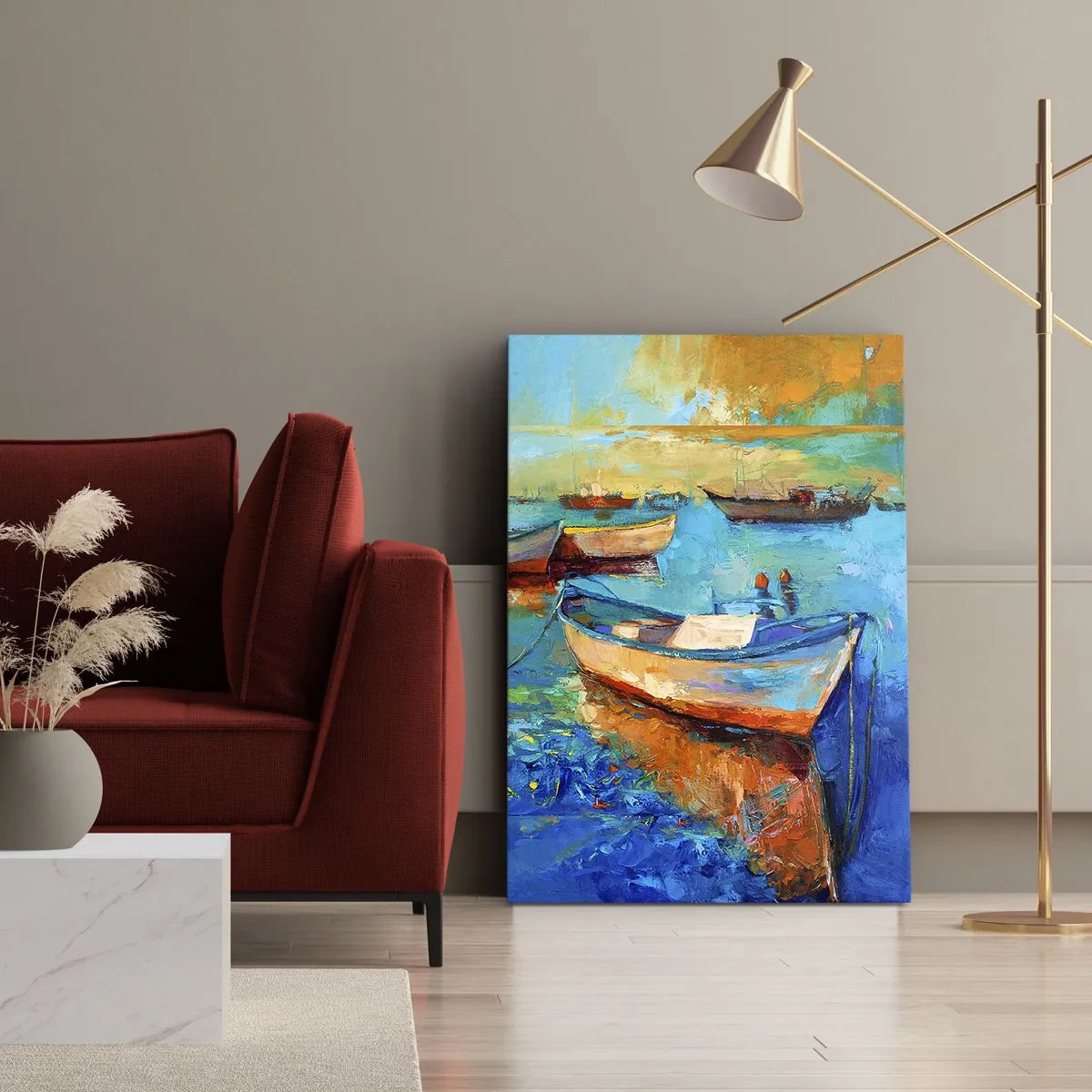 Bild auf Leinwand - Leinwandbild - Bunte Boote vertäut auf ruhigem Wasser - 80x120cm - In der südlichen Bucht - Moderne Wanddekoration für Wohnzimmer und Schlafzimmer ARTTOR