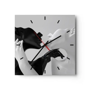 Wanduhr - Glasuhr - Schwarz-weiße Silhouetten in dynamischer Nahaufnahme - 30x30cm - Anziehung - Begierde - Moderne Wanddekoration für Wohnzimmer und Schlafzimmer ARTTOR