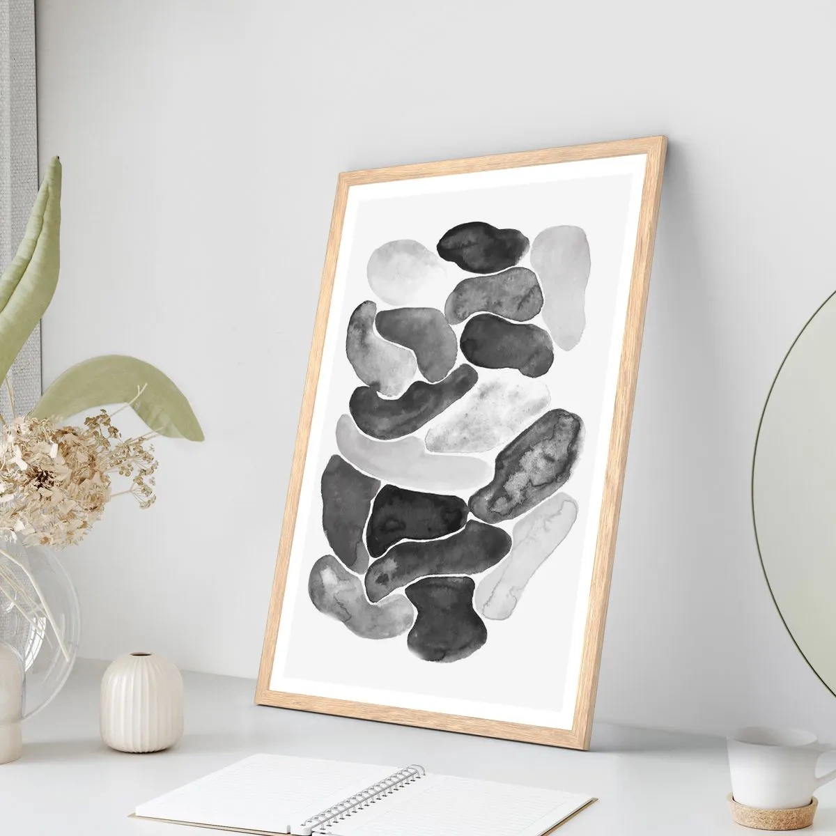 Poster in einem Rahmen aus heller Eiche - Felsige Abstraktion - 70x100 cm