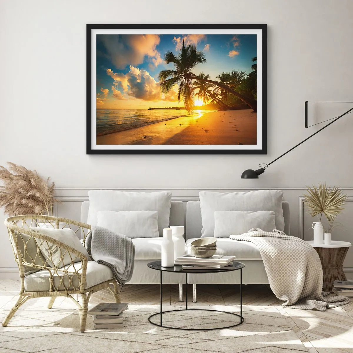 Poster in einem schwarzem Rahmen - Sonnenuntergang am Strand mit Palmen an der Küste - 70x50cm - Karibischer Traum - Moderne Wanddekoration für Wohnzimmer und Schlafzimmer ARTTOR