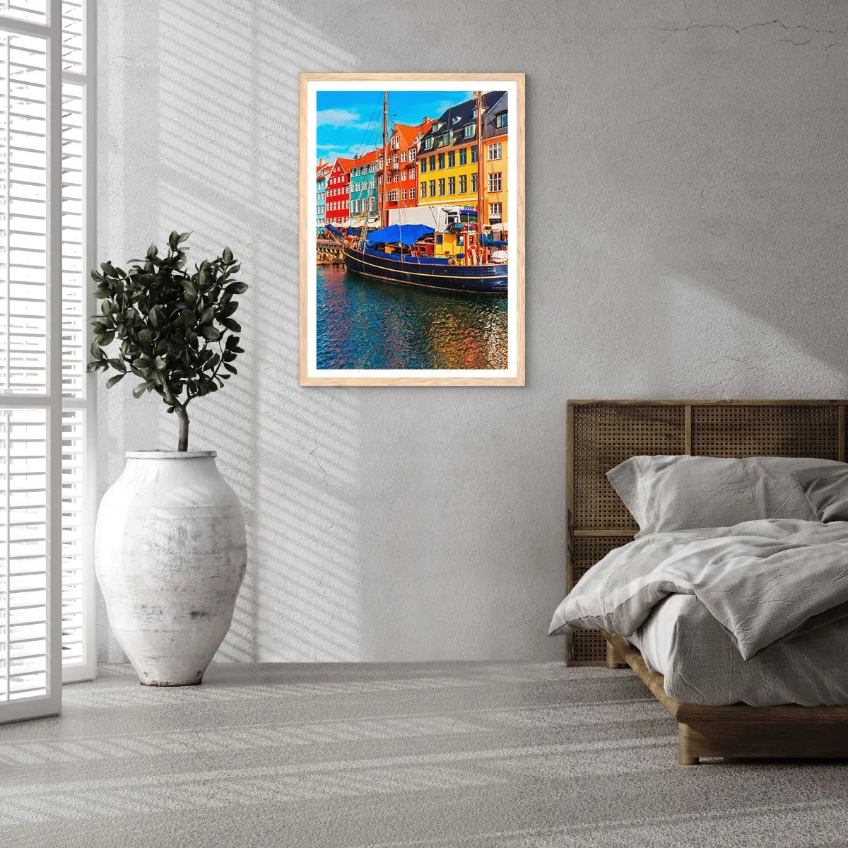 Poster in einem Rahmen aus heller Eiche - Fröhlicher Kai - 50x70 cm