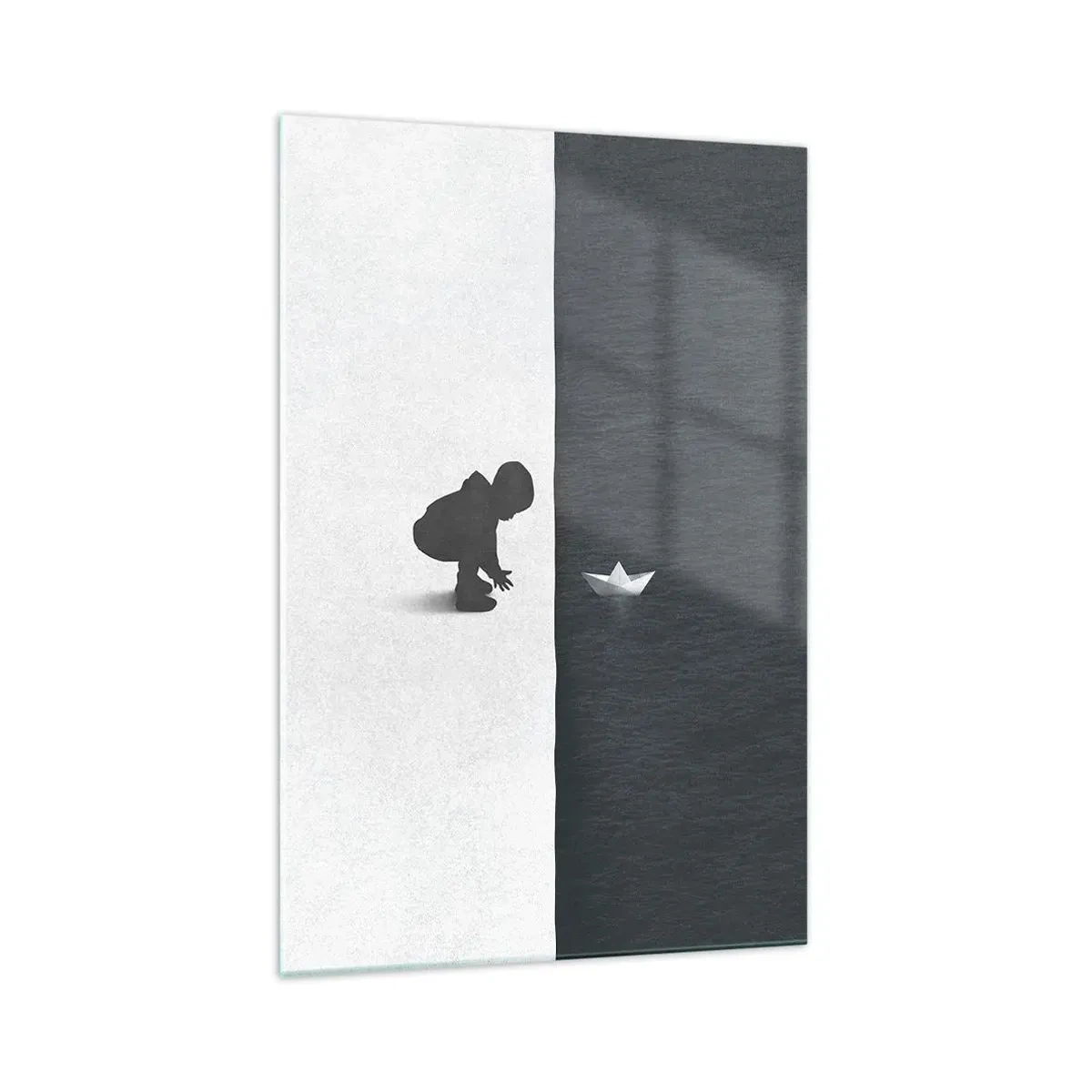 Glasbild - Bild auf glas - Eine Kinderfigur mit einem Papierboot vor einem Hintergrund aus kontrastierenden Hälften - 70x100cm - Tolle Expedition - Moderne Wanddekoration für Wohnzimmer und Schlafzimmer ARTTOR