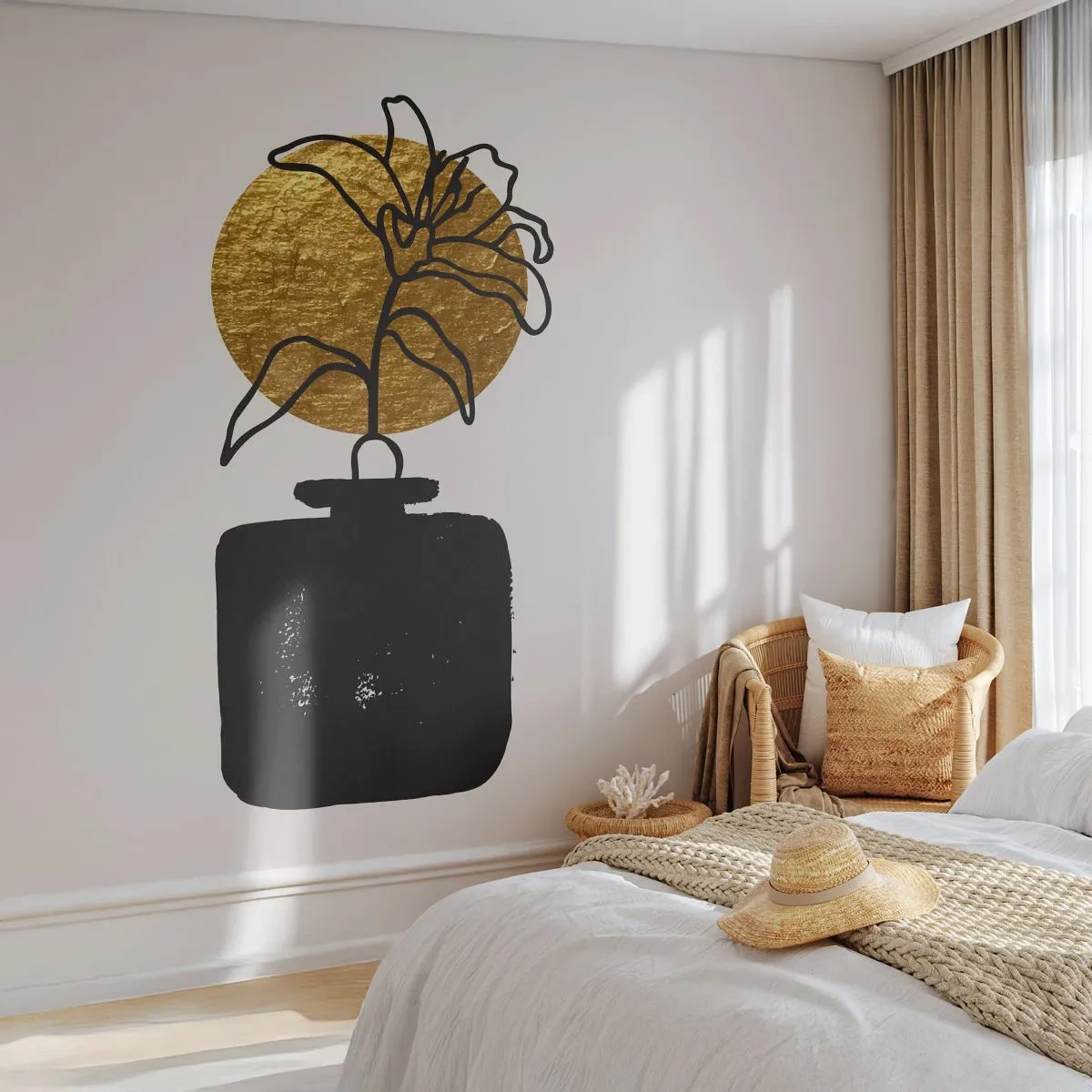 Fototapete Premium Sand - Eine schwarze Vase mit einer Blume vor einem goldenen Kreis im minimalistischen Stil. - 100x70cm - Schönheit ist Gold wert - Moderne Wanddekoration für Wohnzimmer und Schlafzimmer ARTTOR