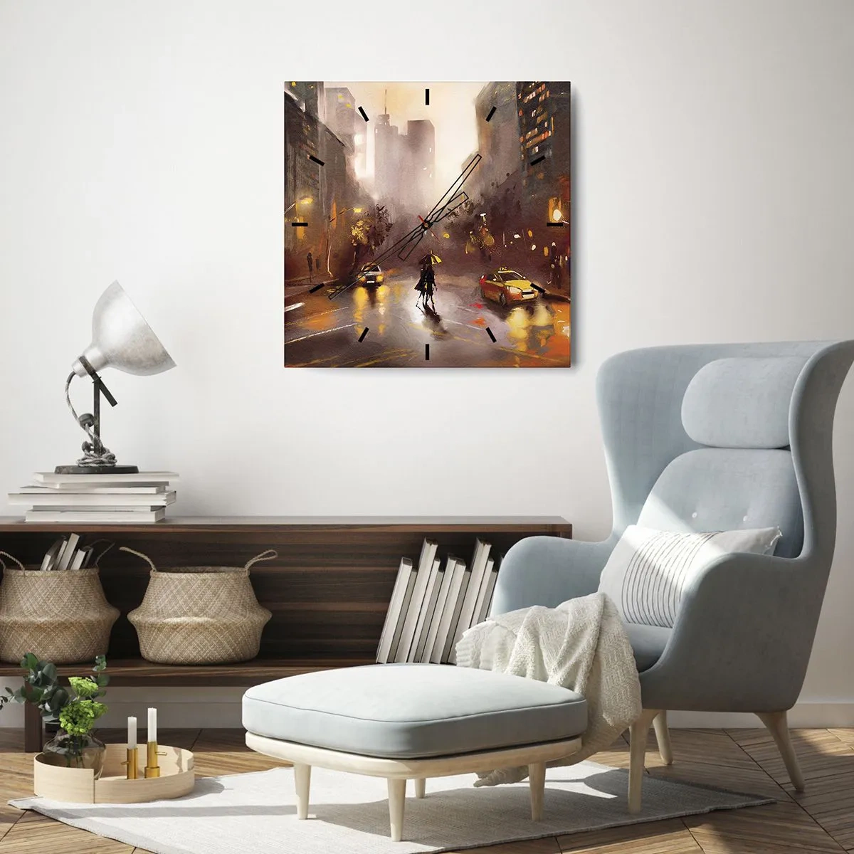 Wanduhr - Glasuhr - Eine nächtliche Stadtszene im Licht der Straßenlaternen und Spiegelungen auf einer nassen Straße. - 30x30cm - Im Licht von New York - Moderne Wanddekoration für Wohnzimmer und Schlafzimmer ARTTOR