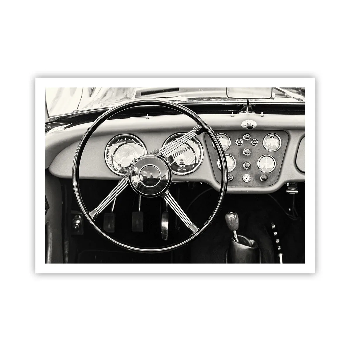 Poster - Schwarz-weißes Oldtimer-Interieur - 100x70cm - Ein Sammlertraum - Moderne Wanddekoration für Wohnzimmer und Schlafzimmer ARTTOR