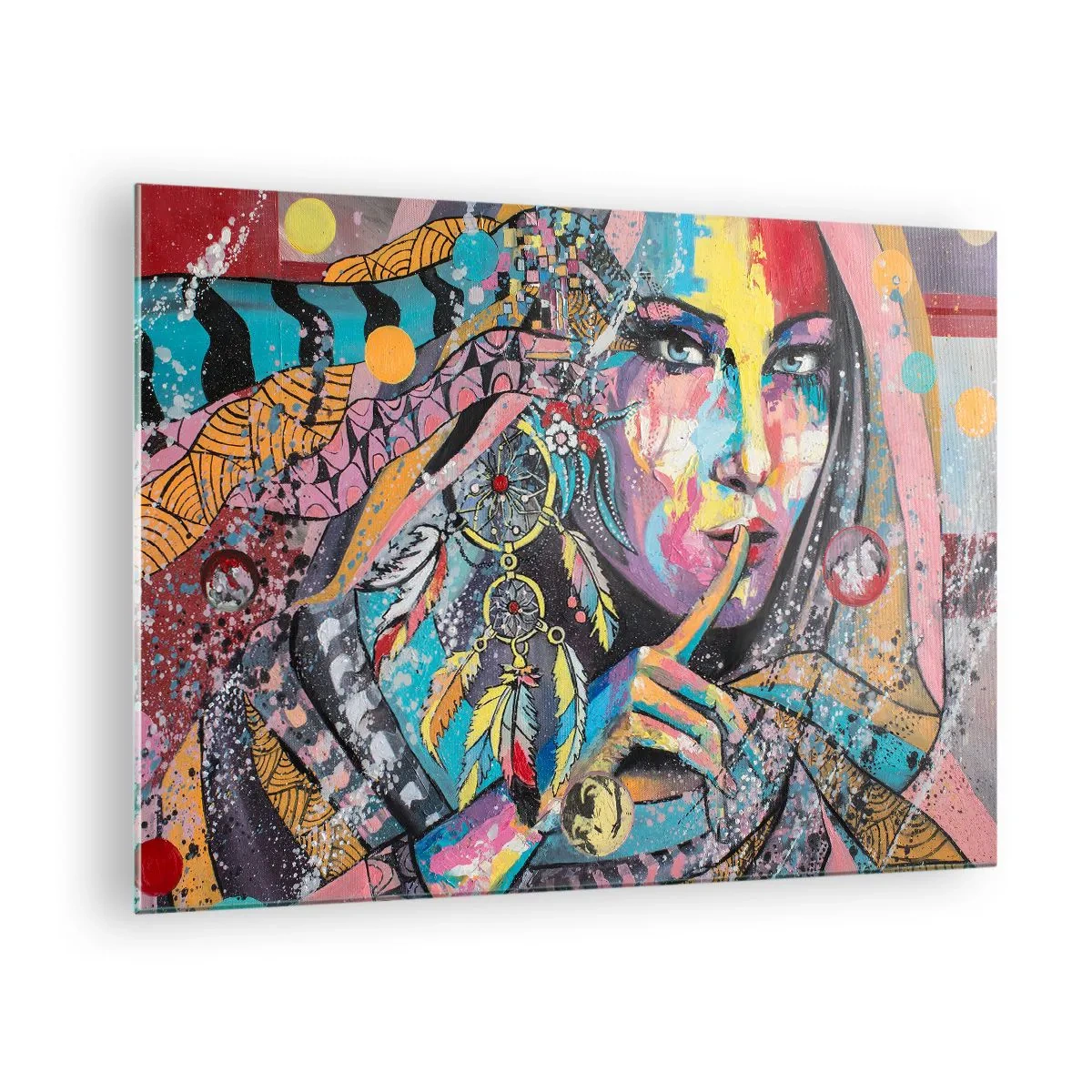 Glasbild - Bild auf glas - Farbenfrohes Frauenporträt mit ethnischen Motiven und Federn - 70x50cm - Sei still, bis du verstehst - Moderne Wanddekoration für Wohnzimmer und Schlafzimmer ARTTOR