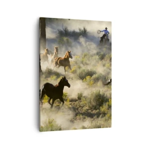 Bild auf Leinwand - Leinwandbild - Eine Herde wilder Pferde galoppiert durch Staub und Vegetation - 50x70cm - Rivalität – Freiheit oder männliche Stärke? - Moderne Wanddekoration für Wohnzimmer und Schlafzimmer ARTTOR