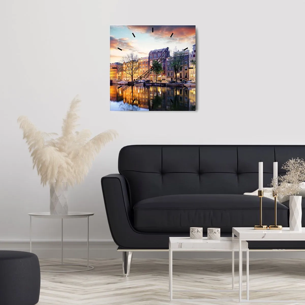 Wanduhr - Glasuhr - Zurückhaltende und gelassene niederländische Schönheit - 30x30 cm