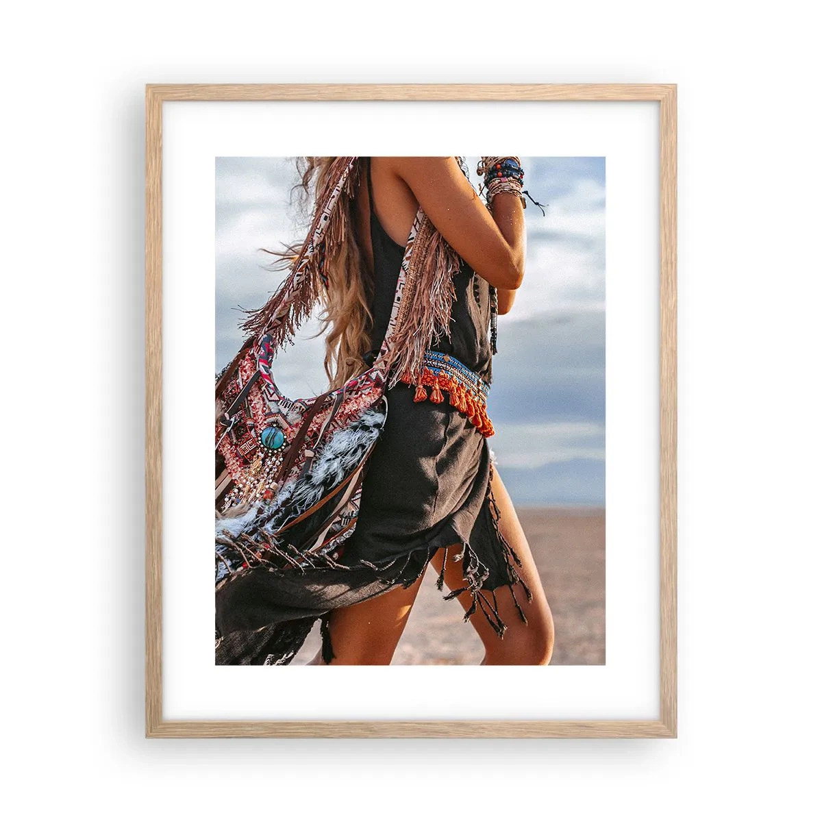 Poster in einem Rahmen aus heller Eiche - Das Mädchen des Schamanen - 40x50 cm