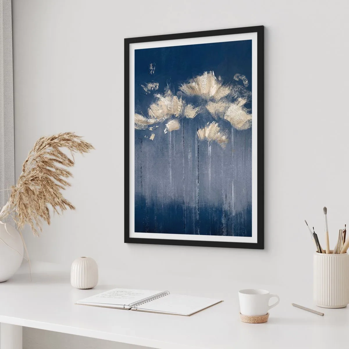 Poster in einem schwarzem Rahmen - Wie Blütenblätter im Wind - 70x100 cm