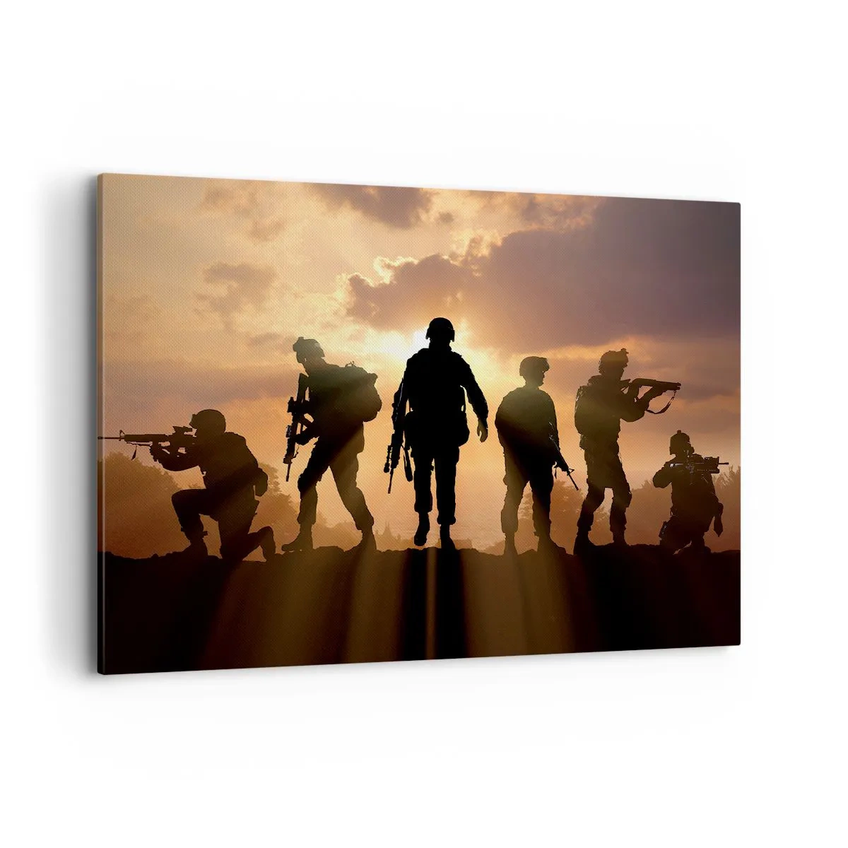 Bild auf Leinwand - Leinwandbild - Soldaten vor dem Hintergrund der untergehenden Sonne in einer dynamischen Umgebung - 100x70cm - Waffenbrüder - Moderne Wanddekoration für Wohnzimmer und Schlafzimmer ARTTOR