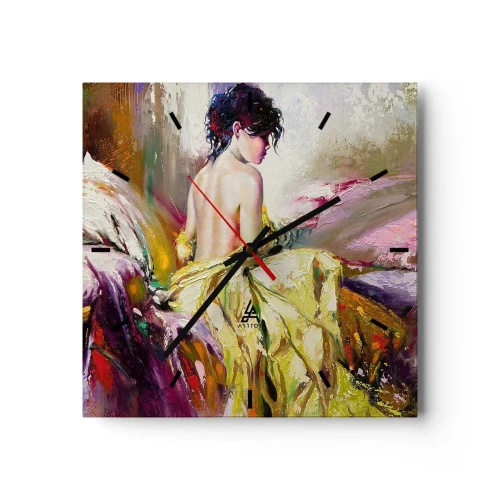 Wanduhr - Glasuhr - Eine malerische Szene einer Frau auf einem Bett in romantischer Atmosphäre - 30x30cm - Zwischen den Lippen und dem Rand der Tasse - Moderne Wanddekoration für Wohnzimmer und Schlafzimmer ARTTOR