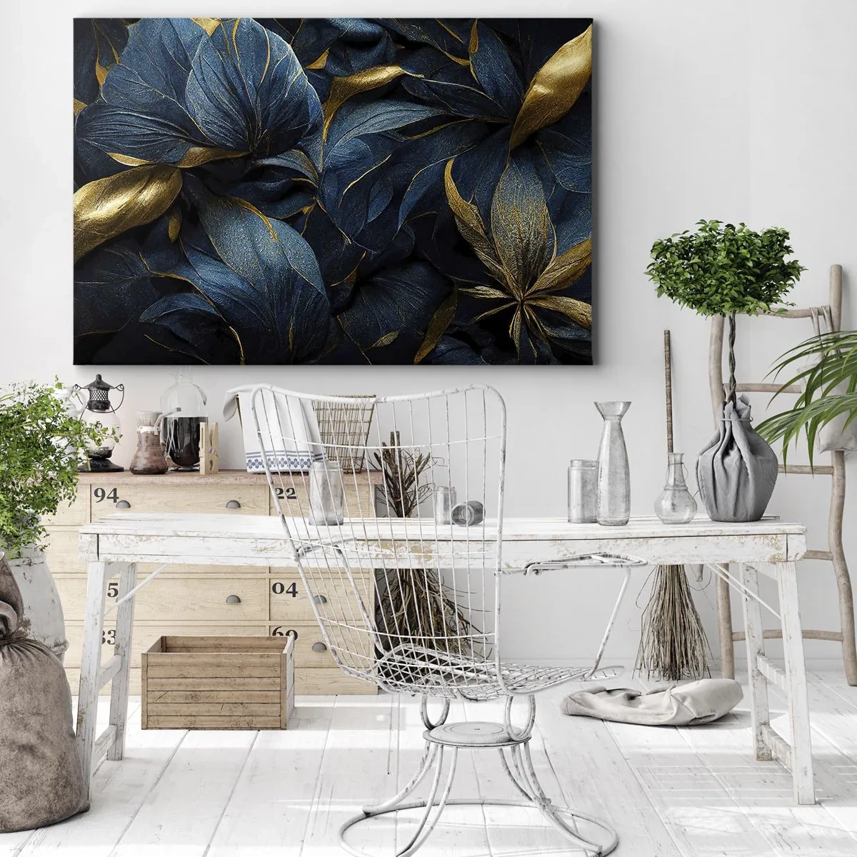 Bild auf Leinwand - Leinwandbild - Elegante Blätter in Gold- und Marineblautönen - 120x80cm - Mit Gold gefüttert - Moderne Wanddekoration für Wohnzimmer und Schlafzimmer ARTTOR