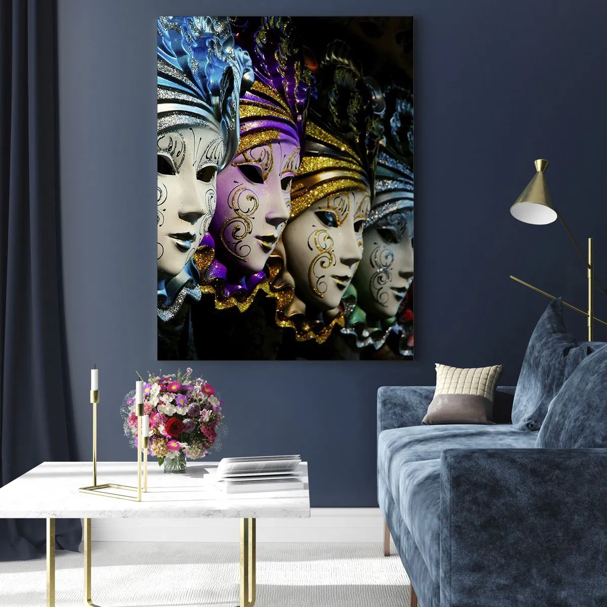 Glasbild - Bild auf glas - Bunte venezianische Masken in einer Reihe - 50x70cm - Geheimnis in Gold und Silber - Moderne Wanddekoration für Wohnzimmer und Schlafzimmer ARTTOR