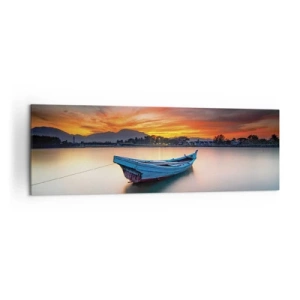 Bild auf Leinwand - Leinwandbild - Ein Boot auf dem Wasser während eines malerischen Sonnenuntergangs - 160x50cm - Eine gute Nacht kommt - Moderne Wanddekoration für Wohnzimmer und Schlafzimmer ARTTOR