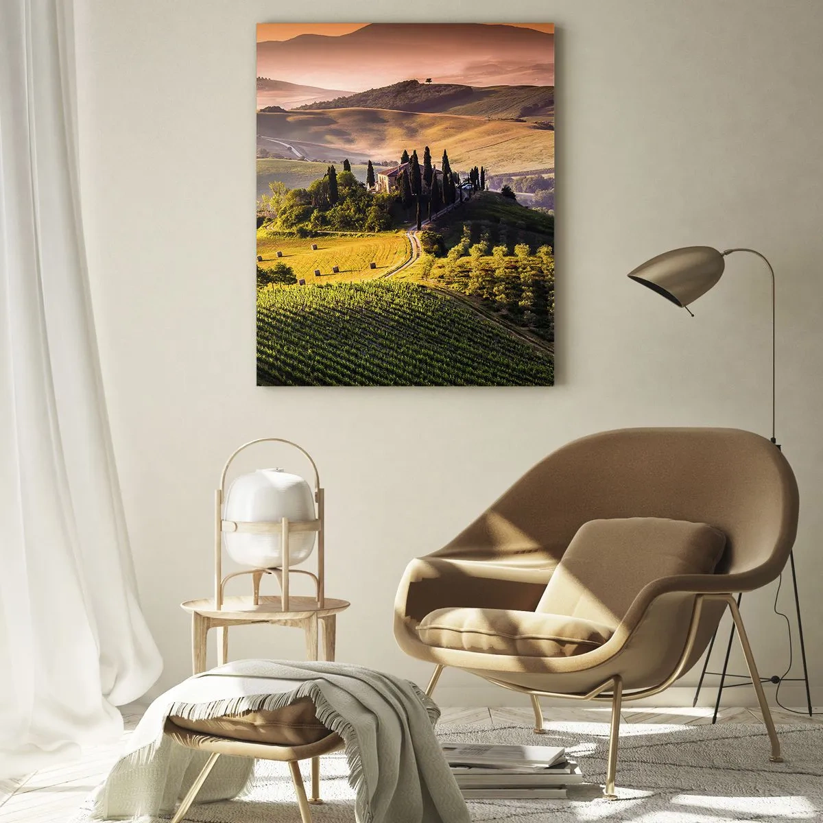 Glasbild - Bild auf glas - Toskanische Landschaft mit Weinbergen und einem Haus auf einem Hügel - 80x120cm - Arkadien - die toskanische Landschaft - Moderne Wanddekoration für Wohnzimmer und Schlafzimmer ARTTOR