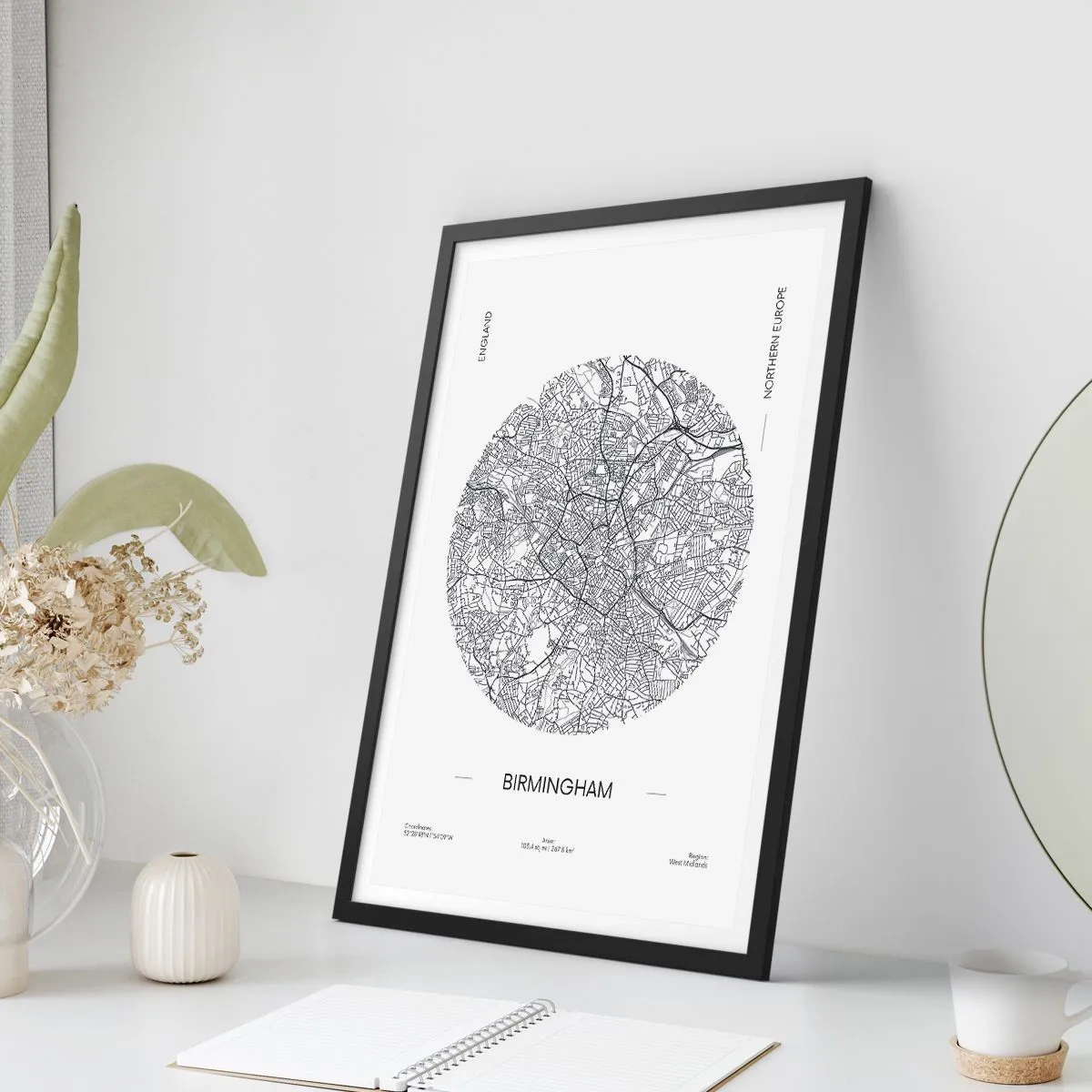 Poster in einem schwarzem Rahmen - Eine minimalistische Schwarz-Weiß-Karte von Birmingham - 50x70cm - Anatomie von Birmingham - Moderne Wanddekoration für Wohnzimmer und Schlafzimmer ARTTOR