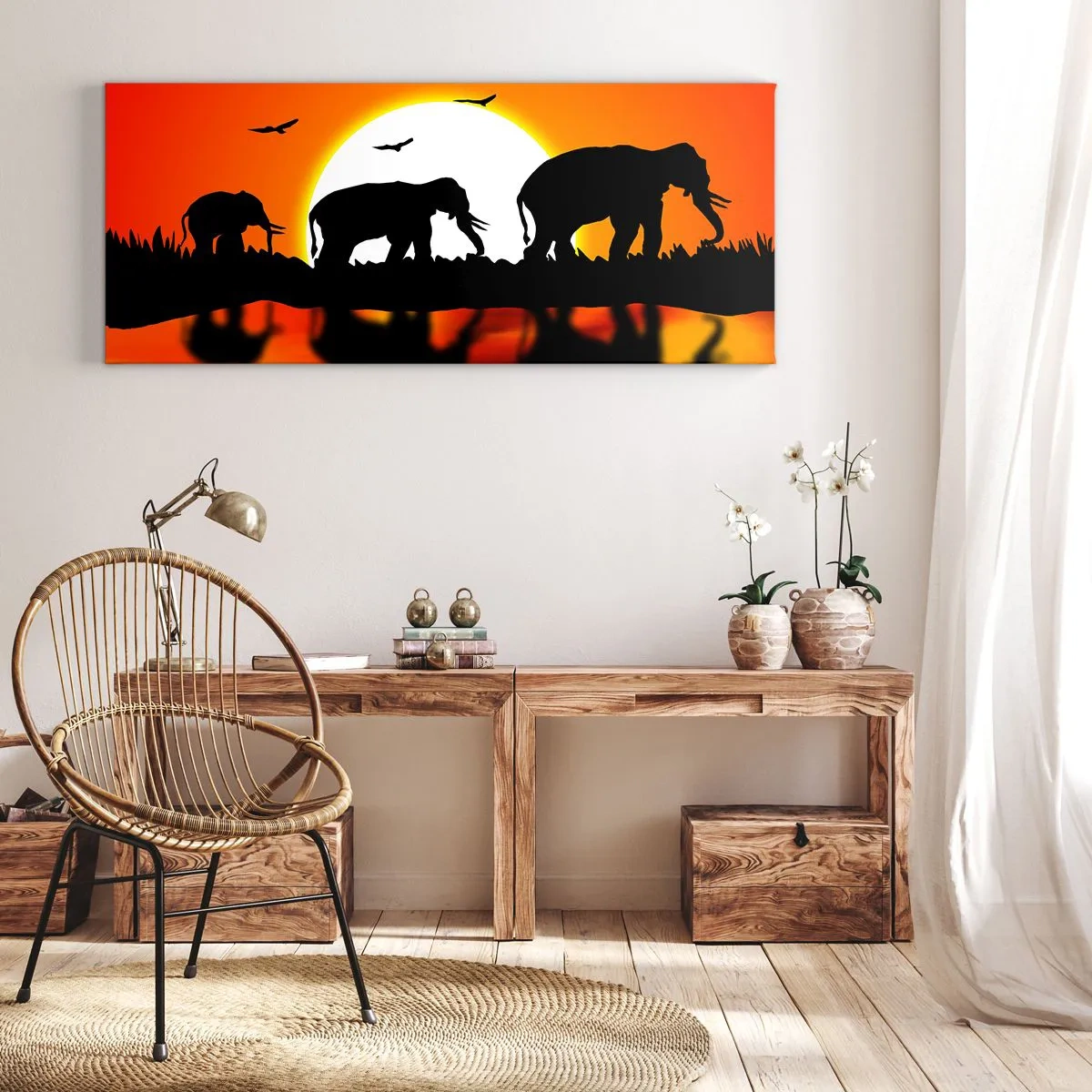 Bild auf Leinwand - Leinwandbild - Silhouetten von Elefanten bei Sonnenuntergang über dem Wasser mit Reflexion - 140x50cm - Und abends einen kleinen Drink trinken - Moderne Wanddekoration für Wohnzimmer und Schlafzimmer ARTTOR
