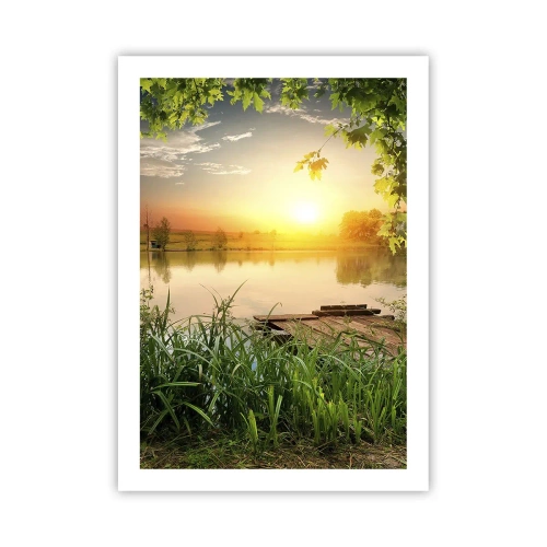 Poster - Sonnenuntergang über dem See mit einem Pier - 50x70cm - Landschaft in einem grünen Rahmen - Moderne Wanddekoration für Wohnzimmer und Schlafzimmer ARTTOR