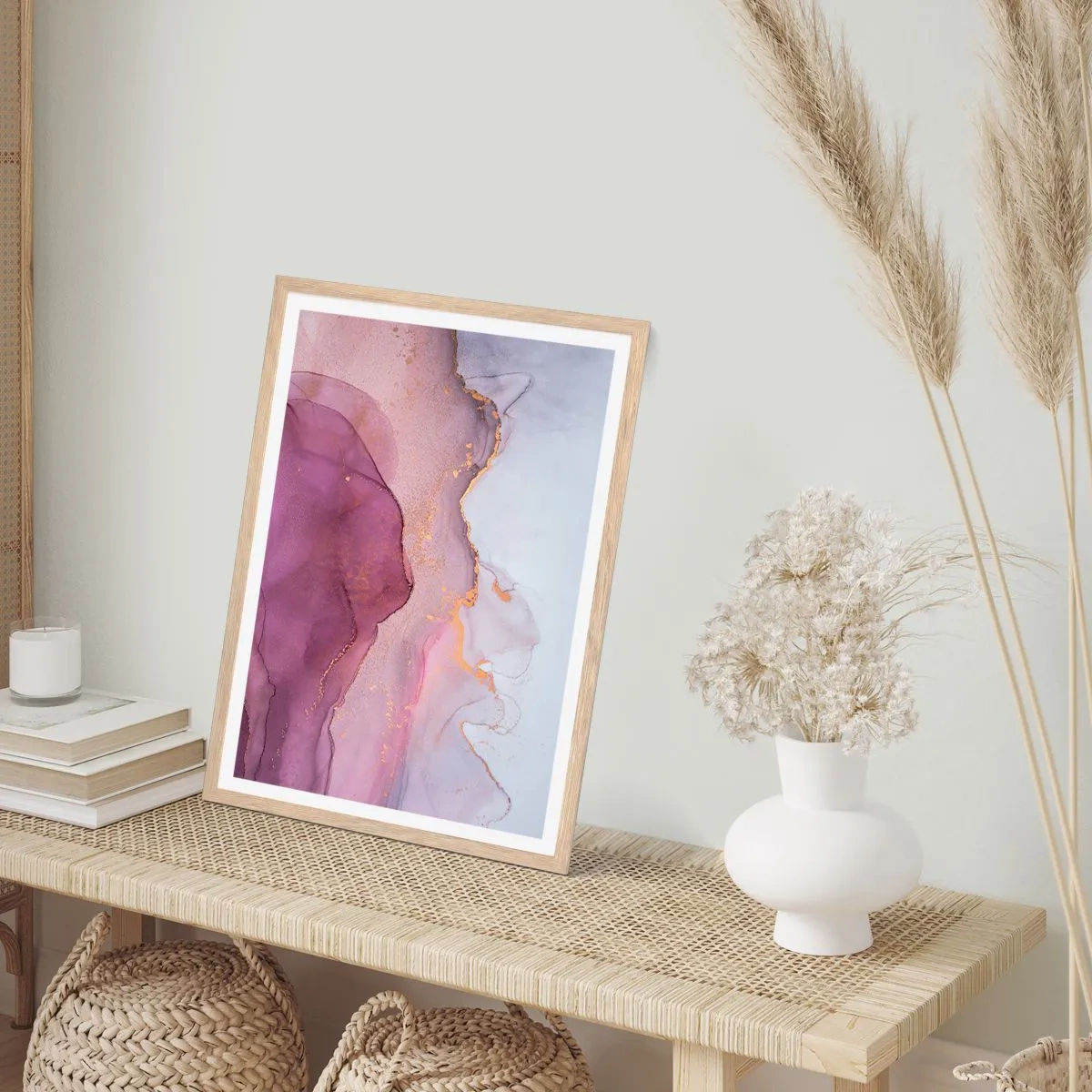 Poster in einem Rahmen aus heller Eiche - Violett und lila Wellen - 50x70 cm