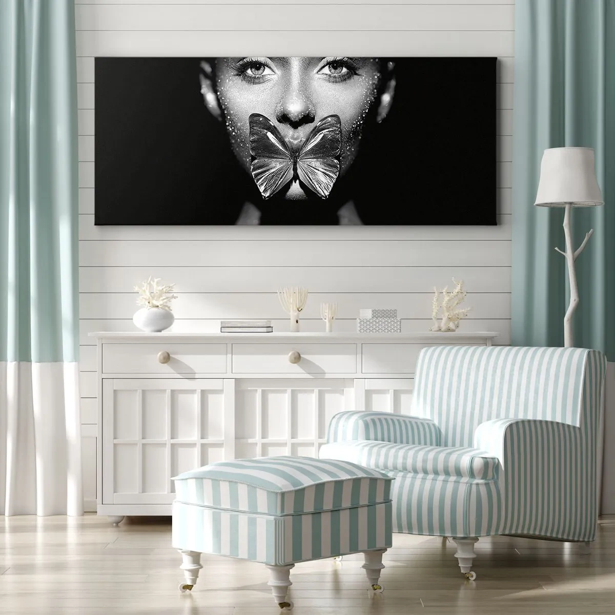 Bild auf Leinwand - Leinwandbild - Schmetterlingskuss - 90x30 cm